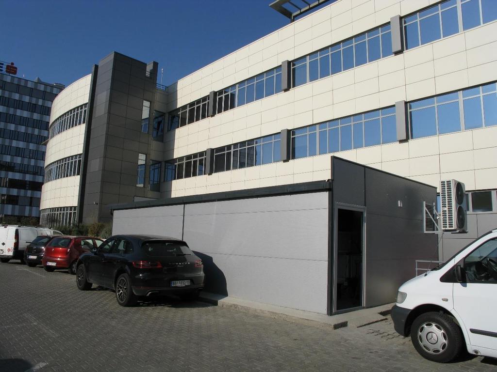 Opšta bolnica MediGroup, nalazi se na Novom Beogradu.