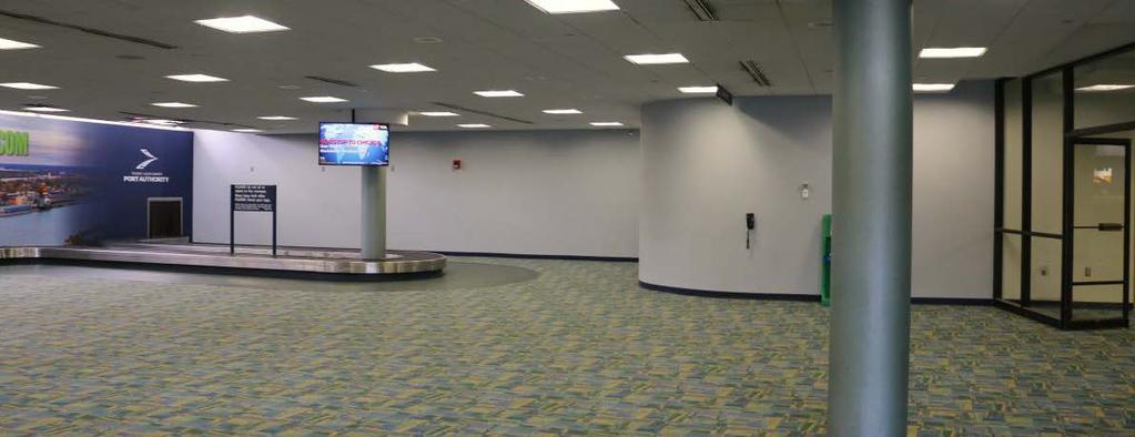 BAGGAGE CLAIM WALL WRAP Looking for a premium spot to display your advertisement? Then look no further. This wall is located at the Toledo Express Airport baggage claim.