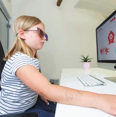 44 Lokalno Žan Menart Težave z vidom lahko odslej otrok rešuje z igro Sredi marca je idrijski start-up Smart Optometry, v katerega je investiral tudi Kolektorjev korporativni sklad Kolektor Ventures,