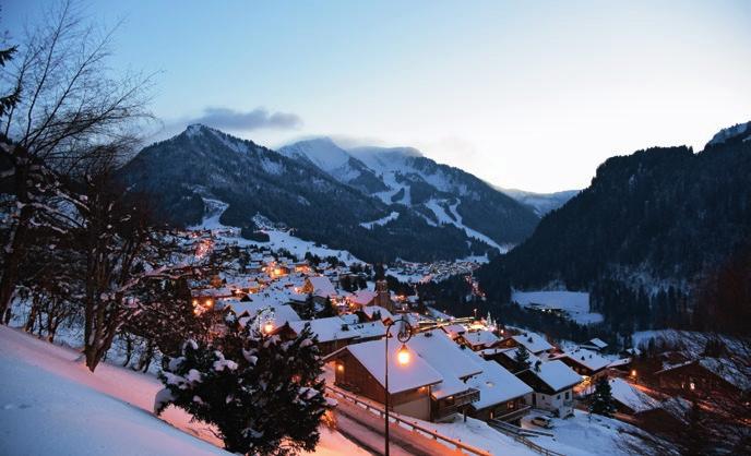 SKIÉO Special offers A GREAT OFFER COMBINING CHÂTEL SKIING WITH ACCESS TO THE FORME D O AQUATIC CENTRE One 6 x 5 hours Châtel Liberté ski pass and 7 entries to the Océane area at
