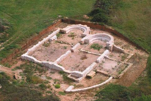 Podvršje Glavčine, tloris ranokršćanskog kompleksa Jadranu i redovite terenske prakse studenata Sveučilišta u Zadru (koju također financira MZOŠ), a dio sredstava osigurao je Arheološki muzej Zadar.