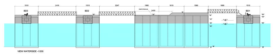 Općenito, obalni pristan se sastoji od: ukrcajne platforme sa manifoldom, (47*25) 7 m CD piveznih utvrdica, pristupnog mosta, cjevovoda za isporuku plina u plinsku mrežu.