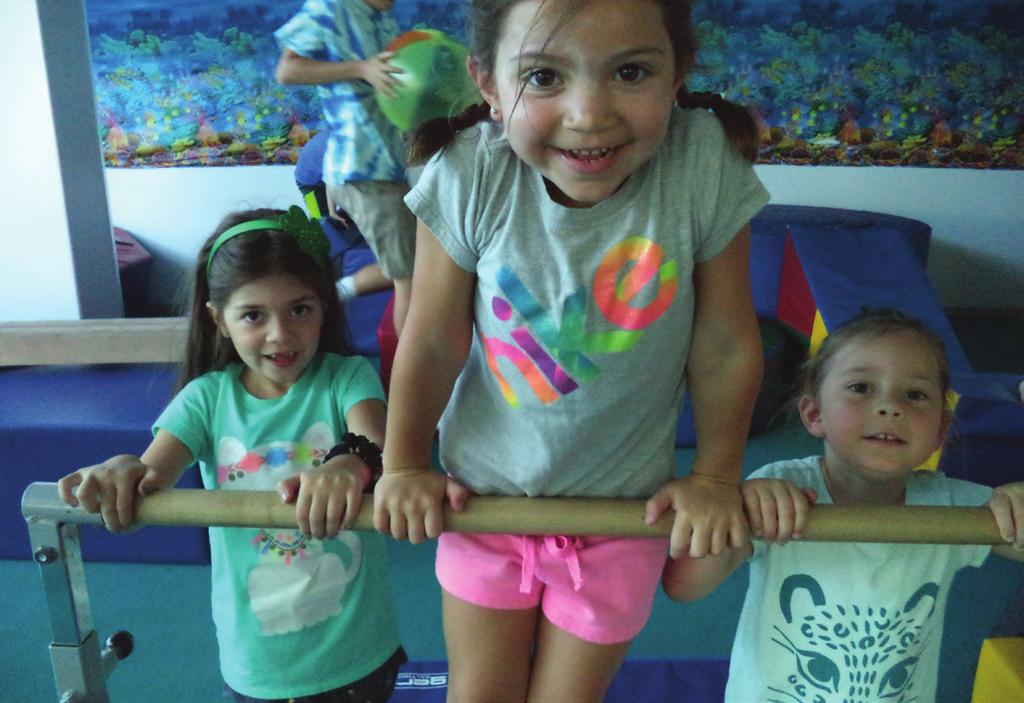 Camp Mini AGES 3-5 (PRE-K) WHERE LITTLE KIDS MAKE BIG MEMORIES Your child s first summer camp experience is a special one.