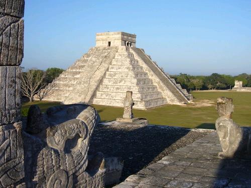 New cities arose in the Yucatan, influenced by Central Mexico and lasted until the Spanish in 1520s