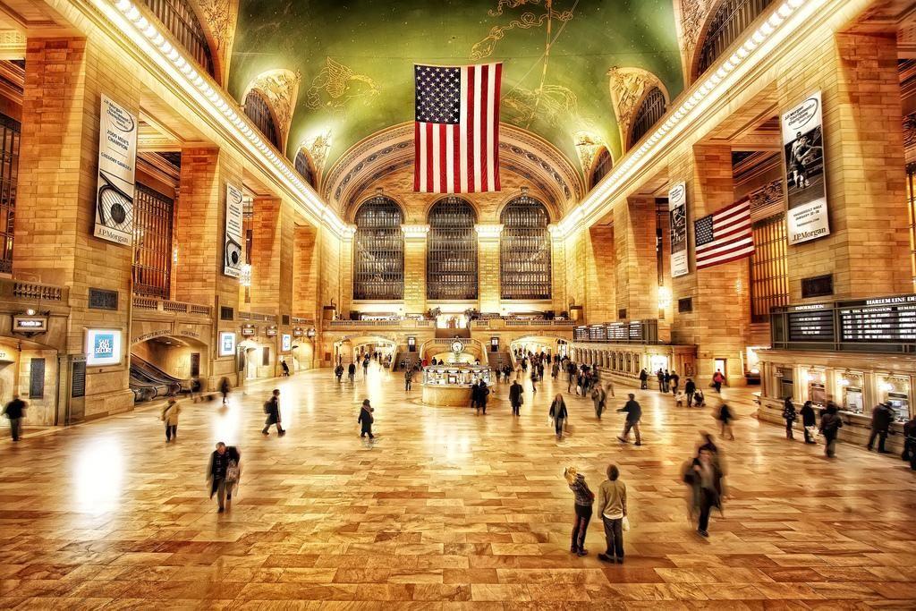 Learning Places Fall 2016 SITE REPORT #1 Grand Central Station Luis Alvarado 9/21/2016 INTRODUCTION Grand Central Station is a marvelous place with such rich history of New York In the 1900 s.