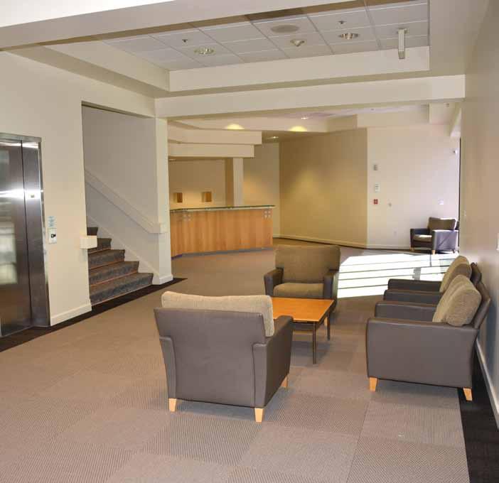 Mix of Labs, Open Office, Private Offices & Conference/Training Rooms Extensive Windowline 3.