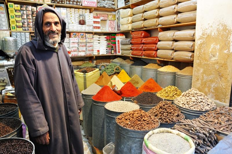 Day 11: Taroudant When going shopping in Taroudant, bear in mind that the Berber market in Taroudant is called Jnane al-jaami and here you can buy spices and dried fruits but mostly household goods