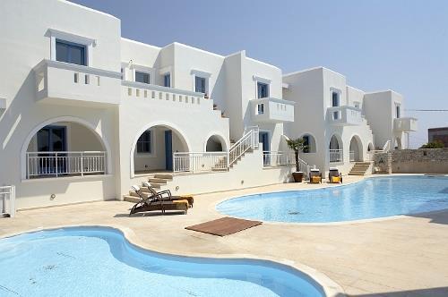Little Venice is located on the western part of Mykonos Town where it meets the sea. The buildings have been constructed right on the sea s edge with their balconies barely meeting the water.