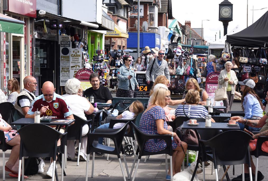 The population in Cleveleys is relatively affluent with a higher percentage of the population than the national average in social groups C2 and C1 and a lower percentage of working age adults