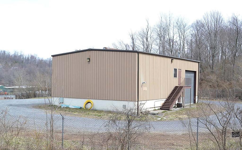 250 & 500 MILE RADIUS SMALLER FROM MARTINSBURG, BUILDING WEST VIRGINIA 60' Up to 2nd Story Office