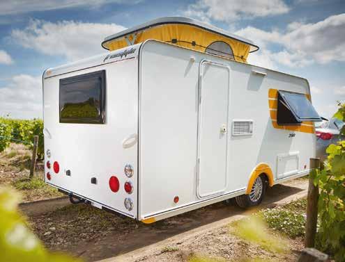 Mini Freestyle are compact, light-weight and easy to tow caravans, with the exclusive advantage of a height of less THAN 2m thanks to its pop-up roof.