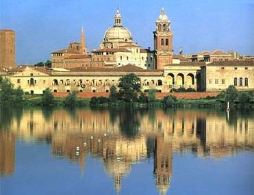 Cycling: Approximately 50 km Day 7 (Fri): Exploring Mantova Mantova is one of the most beautiful towns in Northern Italy.