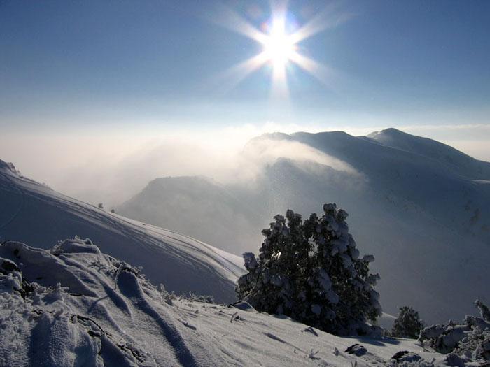 СHIMYON OROMGOHI skiing resort is located in a picturesque area 90 kilometers away