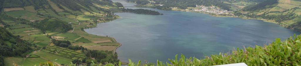 transfer from and to hotel Sete Cidades viewpoints and highlights;