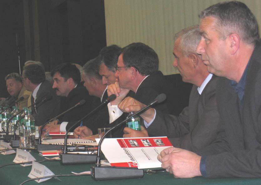 14 Ministers of education, Bosnia and Herzegovina, 2005 As a result, the situation in education looks like this: 14 ministers of education for 4 million people, three separate and often hostile