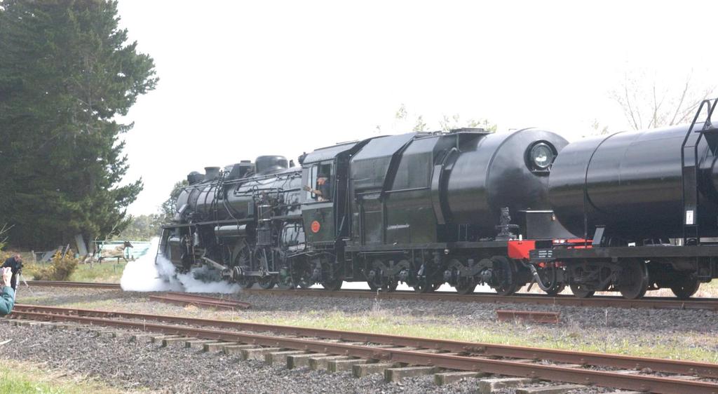 More information on the GVT at http://www.railfan.org.nz/.