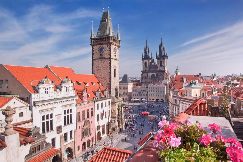 Excursion in Prague: Prague Castle + Old Town. Lunch for extra payment (8 Eur).