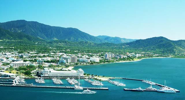 Shangri-La Hotel, The Marina Cairns is conveniently situated in the perfect seaside location, with uninterrupted panoramic views of spectacular Trinity Bay, world-class
