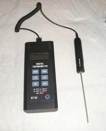 DT 02. Termometar je opremljen kontaktnim osjetilom za brzo očitavanje temperature (slika 6).