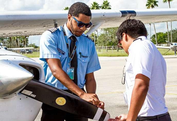 Flight training experience. Innovations. Students profit from the experience Flying Academy and its instructors have gathered throughout many years.