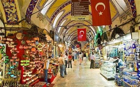 centre of the Ottoman Sultans for more than 400 years Day 16/27OCT(Sun) ISTANBUL KUALA LUMPUR (B/L) Breakfast and Mass at church Check out and proceed to the Grand Bazaar, one of the largest covered