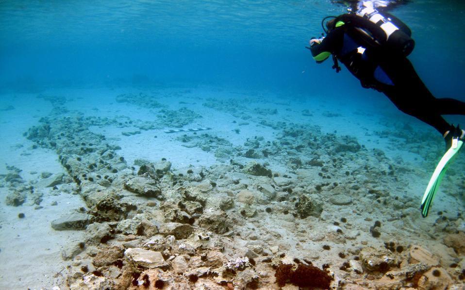 Digitization of underwater historical sites Shipwrecks sunken
