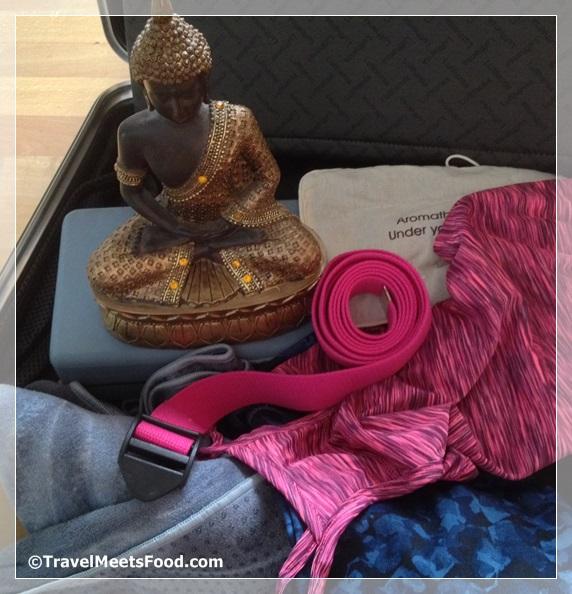 Packing as light as possible for a yoga retreat isn t so easy. What to Expect Wish I could tell you, but I have no idea. This is my first yoga retreat.