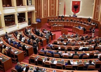 Kreu i shtetit vuri në dukje se ripërtëritja e besimeve në Shqipëri është në një progres të pandalshëm dhe se një gjë e tillë është e mirë për vendin.