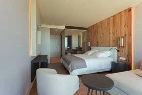 Azores. Accommodation: 125 air-conditioned rooms including standard rooms, family rooms and suites. Airport: 14.