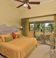 13 family rooms, 100 junior suites and 5 handicap-accessible rooms 3 pools Access to 1