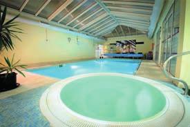 A wide choice of leisure facilities and sporting activities make it the ideal choice for an extended stay on the island.