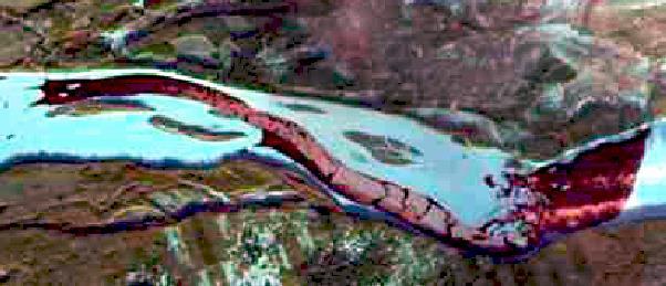 11 OBSERVATION OF ICE FLOES UPSTREAM OF VERMILLION CHUTES The series of Landsat-8 images