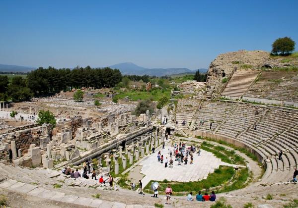 Continuing to the Roman acropolis of Pergamum - the cultural and political capital of its time, we tour the impressive temple ruins, library and medical facilities.