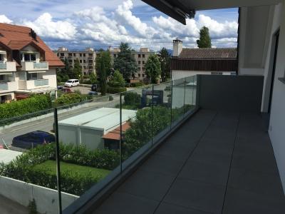 Pleasant apartment - Gland - Chemin des Tilleuls 1 Price : 2'240 CHF Surface : 76.00 m2 Available from : 01.05.