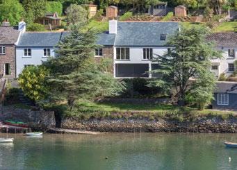 Significantly, in front of the house and across the no-through lane is a private garden which overlooks the Yealm Estuary and Newton Creek. There is a charming summer house and a grass lawn.