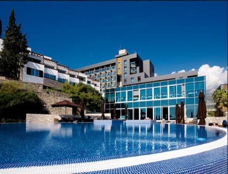 AVALA VILLAS 4* HOTEL ROOMS: 67 villas LOCATION: Budva. The Villas are the luxury section of Avala Resort.