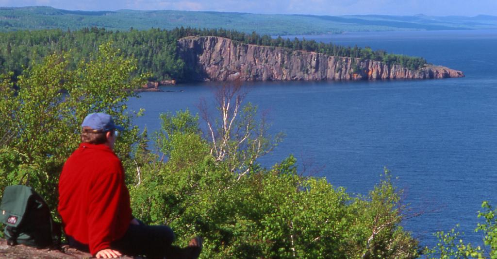 State Parks and Trails System Minnesota s state park and trail system is managed by the Department of Natural Resources and includes 67 state parks, 7 state recreation areas, 25 state trails, and