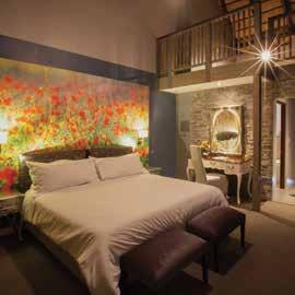 Luxury Accommodation Aloe Lane has seven exquisite bedroom suites,