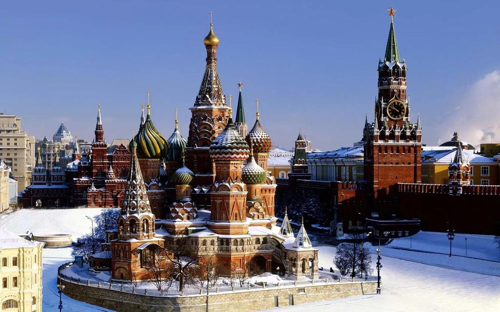 DAY 6: Discover Moscow Bus city tour Visit Kremlin (all the