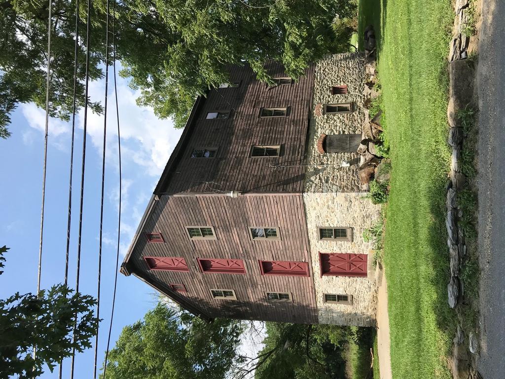 3 HISTORICAL JOURNAL Compass Mill/Rome Mill Con t: The Rome Mill is located on Lititz Run Road on the eastern end of town.