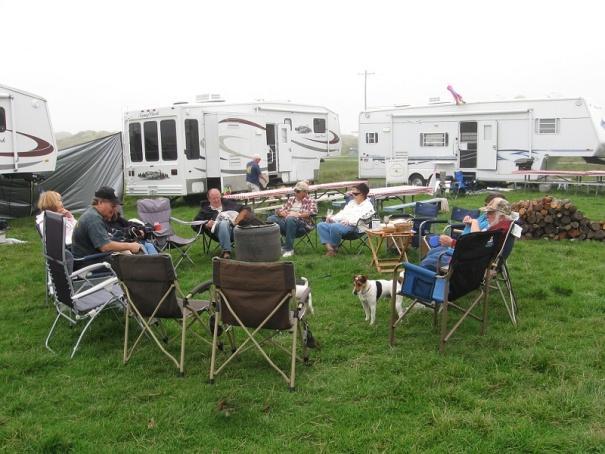 Members own campers, travel trailers, 5th wheels and motor homes of many different makes. Our members volunteer to take turns as wagon masters on a monthly basis.