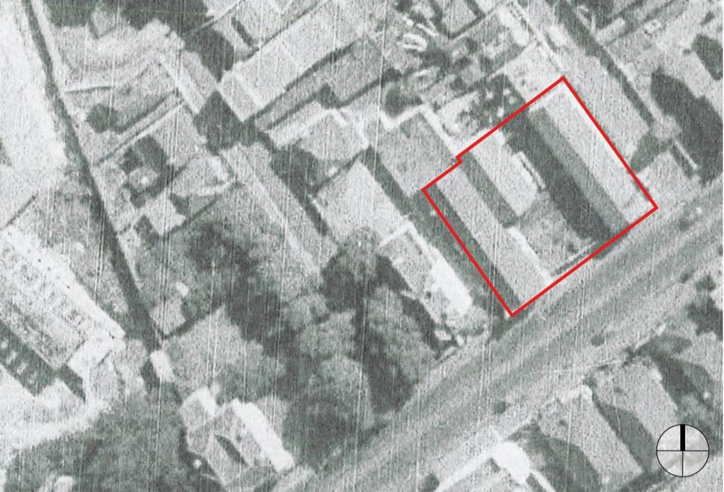Figure 2.10 1955 aerial showing the subject site outlined. The Buttel s house on Lot 2 has been demolished and a large shed built on Lot 1 covering most of the lot.