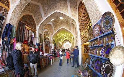 Kukeldash Madrasah, the oldest bazaar of Chorsu.