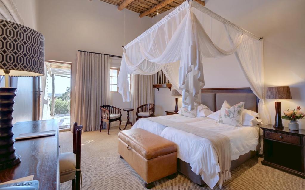 Accommodation Sunset Ridge Luxury Rooms This luxuriously appointed and perfectly positioned free standing suite is our newest addition and offers a spacious room with private deck overlooking the