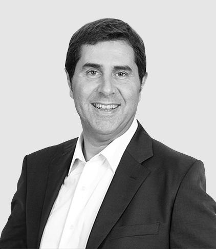 Our Leadership Team JOAN VILÀ EXECUTIVE CHAIRMAN Joan Vilà is the Executive Chairman of Hotelbeds, the world s leading bedbank.