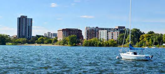 Executive Housing Within one mile of Hennepin & Lake there are over 35,000 residents in