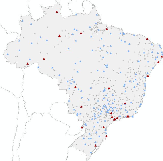Airport System in Brazil Case Study Analysis Density of the airport network: 4200 airports, Low to medium ratio of population over number of airports (i.e. 42,000), Airport runway capabilities: 700 with paved runways, 200 with a runway longer than 5,000 ft.