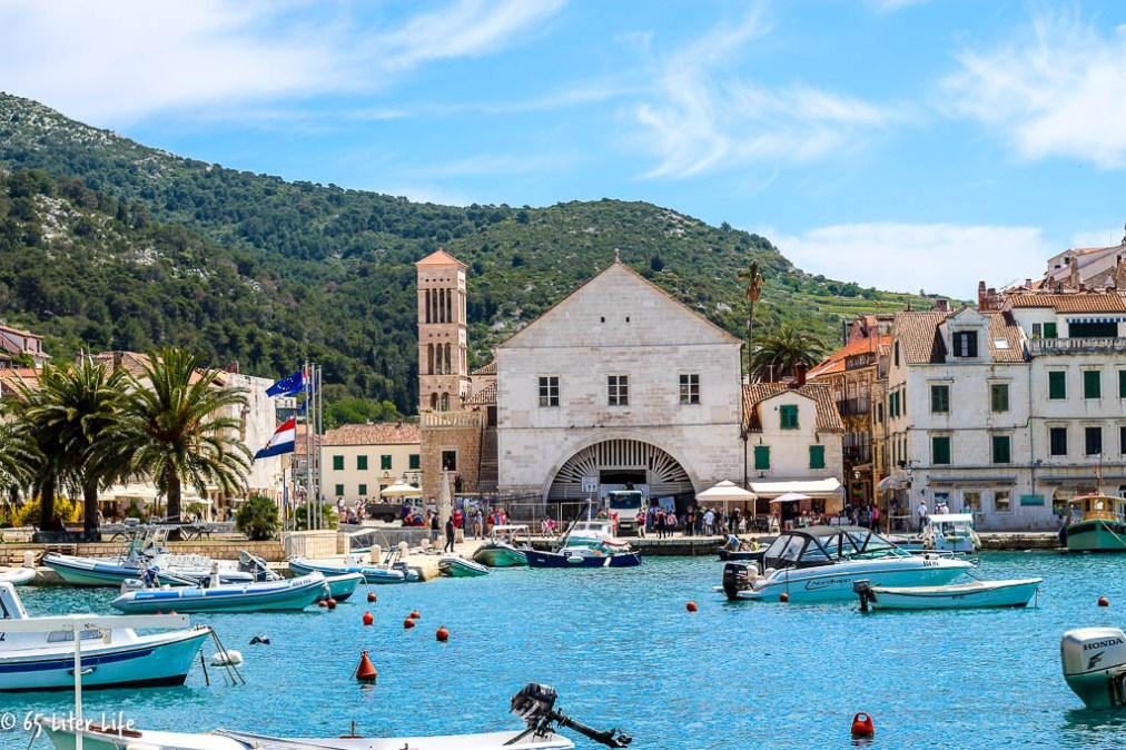 Known for its year-round beautiful weather, clear turquoise waters, and stunning scenery, Hvar