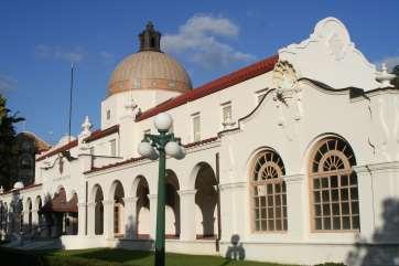 Quapaw Bathhouse The Quapaw was completed in 1922 and is a Spanish Colonial Revival style building of masonry and reinforced concrete finished with stucco.
