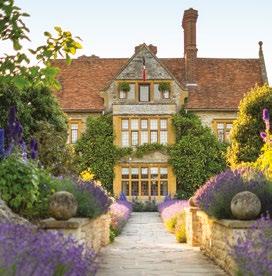 TOWN AND COUNTRY at Belmond hotels in London and Oxfordshire A stylish retreat in the heart of Chelsea Belmond Cadogan Hotel is a tranquil retreat with a distinctly neighbourhood feel.